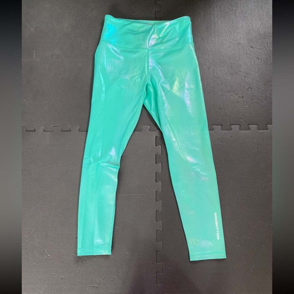 Wodbottom green shiney hiney leggings, M